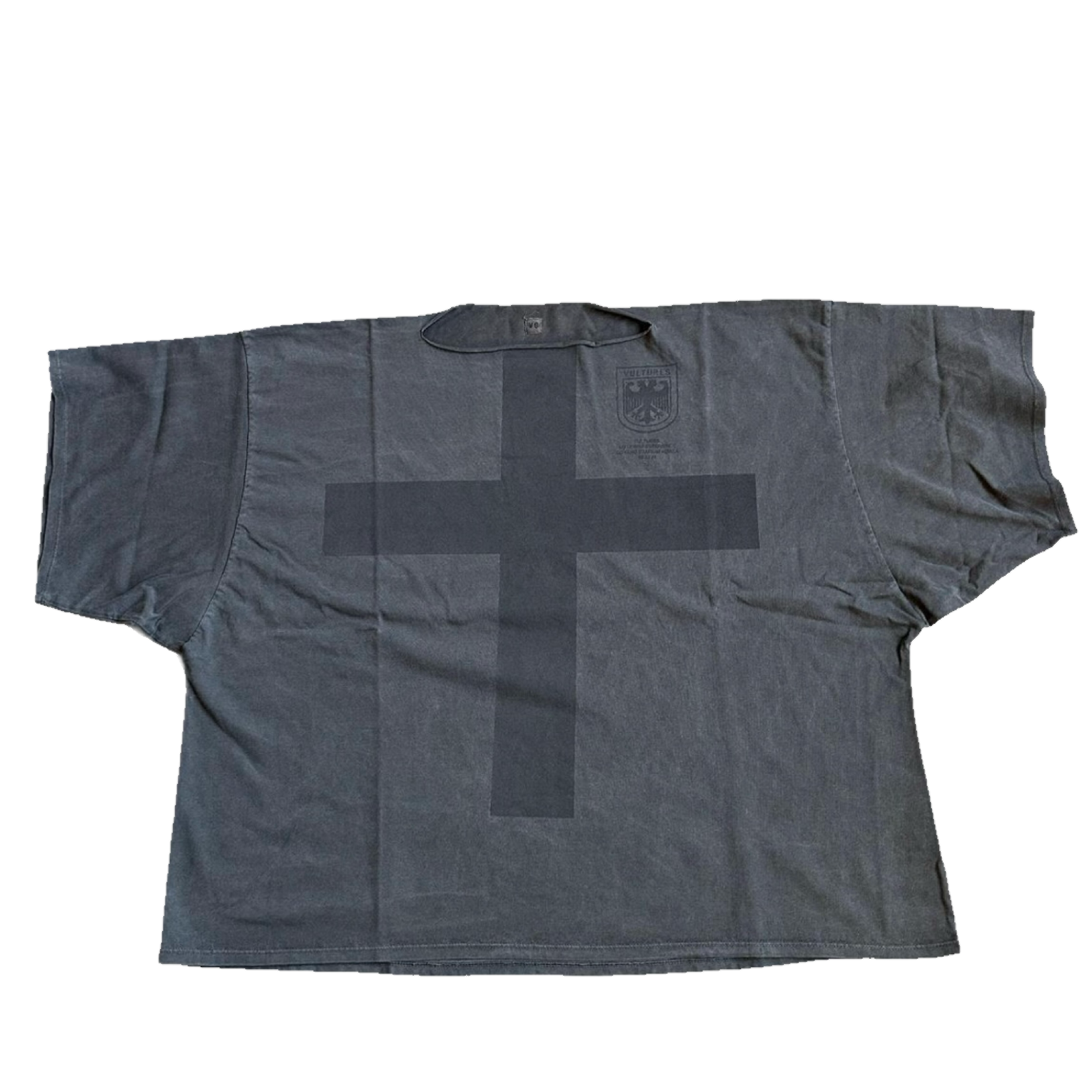 VULTURES KOREA CROSS TEE BLACK